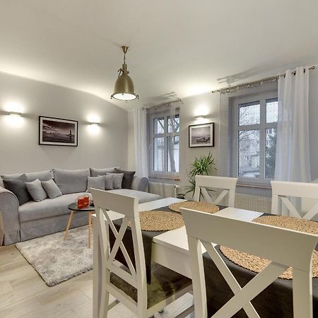 Grand Apartments - Sopot Poseidon Apartment ภายนอก รูปภาพ